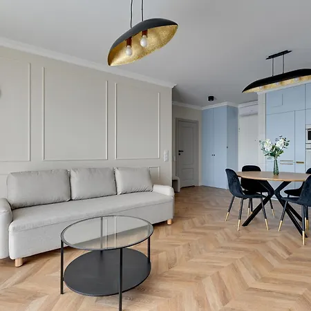 Merwede - Blue Mandarin Gdańsk