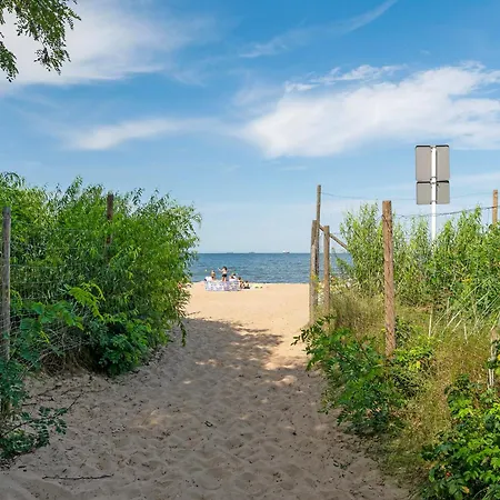 Merwede - Blue Mandarin Gdańsk